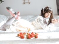 [COSPLAY] 六味帝皇酱 – 洛丽塔