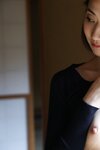 [Post Digital Photo] Kana Mito 水戸かな - A person who loves flowers 花を愛でる人 (2019-10-28)