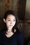 [Post Digital Photo] Kana Mito 水戸かな - A person who loves flowers 花を愛でる人 (2019-10-28)
