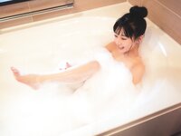 [Photobook] Miku Tanaka 田中美久 1st Photobook - 12 Girl 12少女 (2021-09-12)