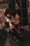[Cosplay] Crazycat Imprisoned girl