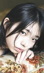 [Weekly Photobook] Hina Kikuchi 菊地姫奈 - Harumeku, honomeku 春めく、ほのめく (2022-03-14)