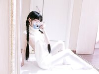 [COSPLAY] 西尔酱 露背毛衣
