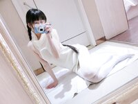 [COSPLAY] 西尔酱 露背毛衣