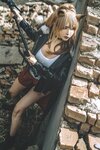 [COSPLAY] 秋和柯基 - 推进之王