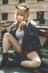 [COSPLAY] 秋和柯基 - 推进之王
