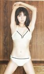 [Weekly Photobook] Asuka Kawazu 川津明日香 - It’s NEW (2022-05-23)