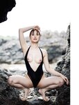 [Photobook] Akari Mitani 美谷朱里 - Ravish (2021-12-25)