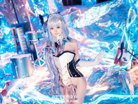 [COSPLAY] 白莉爱吃巧克力 – 爱蜜莉雅