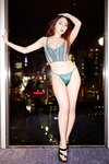 [Photobook] 森咲智美 500万人のおっぱい 週刊ポストデジタル写真集