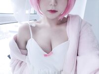 [COSPLAY] eloise软软 拉姆睡衣