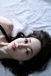 [Photobook] 篠田ゆう 避暑地で出会ったオンナ 週刊ポストデジタル写真集