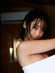 [Photobook] 【ヤングチャンピオンデジグラ】伊織もえ「もえと湯煙」
