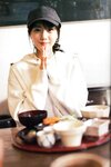 [Photobook] 瀧野由美子1st写真集 君のことをまだよく知らない