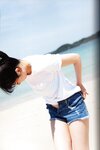 [Photobook] 瀧野由美子1st写真集 君のことをまだよく知らない