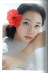 [Photobook] 瀧野由美子1st写真集 君のことをまだよく知らない