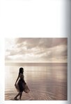 [Photobook] 瀧野由美子1st写真集 君のことをまだよく知らない