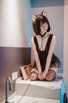 yuuhui玉汇 NO.001 猫猫头黑裙子 [10P-110MB]