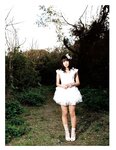 [Photobook] Tsubomi つぼみ - Flower open 花ひらく (2011-04-25)