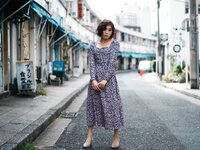 [Photobook] Eimi Hanamura 花村映実 - Woman living in a hotel ホテルに住むオンナ。 (2020-11-11)