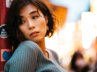 [Photobook] Eimi Hanamura 花村映実 - Woman living in a hotel ホテルに住むオンナ。 (2020-11-11)