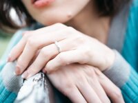 [Photobook] Eimi Hanamura 花村映実 - Woman living in a hotel ホテルに住むオンナ。 (2020-11-11)