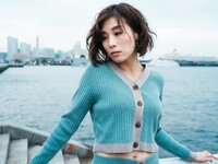 [Photobook] Eimi Hanamura 花村映実 - Woman living in a hotel ホテルに住むオンナ。 (2020-11-11)
