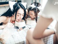 【JVID】辰辰×飘飘×妍妍-她和她的两只猫咪