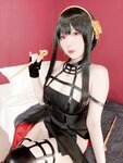 [COSPLAY] 霜月shimo – Yor Forger [24P-46MB]