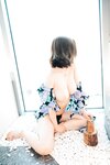[Loozy] Son Ye-Eun (손예은) - Lover in Hotel