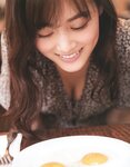 [Photobook] 乃木坂46 山下美月1st写真集「忘れられない人」+[Bonus – Postcard]