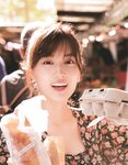 [Photobook] 乃木坂46 山下美月1st写真集「忘れられない人」+[Bonus – Postcard]