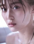 [Photobook] 乃木坂46 山下美月1st写真集「忘れられない人」+[Bonus – Postcard]