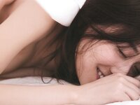 [Photobook] 乃木坂46 山下美月1st写真集「忘れられない人」+[Bonus – Postcard]