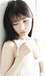 [Weekly Photobook] Rui Takanashi 小鳥遊るい - Tickle くすぐる。 (2022-07-04)