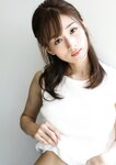 [Photobook] Fumika フミカ - In a junk world that shatters and shines 砕けて光るガラクタな世界に (2021-05-24)
