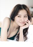[YJ Photobook] Riho Takada 高田里穂 - Hikari Sasu 光さす。 (2022-06-30)