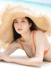 [YJ Photobook] Riho Takada 高田里穂 - Hikari Sasu 光さす。 (2022-06-30)