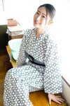 [Photobook] Suzu Matsuoka 松岡すず - Suzu ringing 鈴鳴り (2022-04-08)