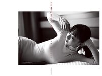 [Monthly Photobook] Asuka Hanamura 華村あすか - Now 今 (2022-02-05)
