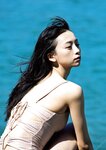 [Monthly Photobook] Asuka Hanamura 華村あすか - Now 今 (2022-02-05)