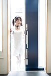 [Photobook] Aimi あいみ - The maid who suddenly came to my house has no motivation 僕の家に突然やって来たメイドは、全くやる気がない (2021-10-15)