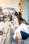 [Photobook] Aimi あいみ - The maid who suddenly came to my house has no motivation 僕の家に突然やって来たメイドは、全くやる気がない (2021-10-15)