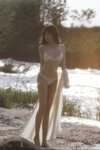 [XiuRen秀人网]2022.06.02 No.5098 许嘉欣 长衫美腿[66+1P／ 600M]