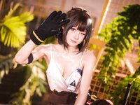 [COSPLAY] 阿包也是兔娘 - 06月舰长 明日方舟 森蚺 [33P-507MB]