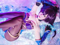 [Cosplay] Sally Dorasnow – Mona (Genshin Impact)
