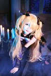 [Cosplay] Sally Dorasnow – Fischl (Genshin Impact)