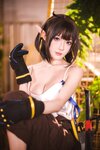 [COSPLAY] 阿包也是兔娘 明日方舟 森蚺 [33P]