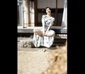 [FRIDAY] Kazusa Okuyama 奥山かずさ - Monthly Girl 010 マンスリーガール010 (2022-03-30)