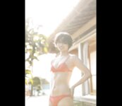 [FRIDAY] Kazusa Okuyama 奥山かずさ - Monthly Girl 010 マンスリーガール010 (2022-03-30)